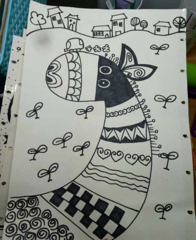 线描萌萌的小马驹_线描画